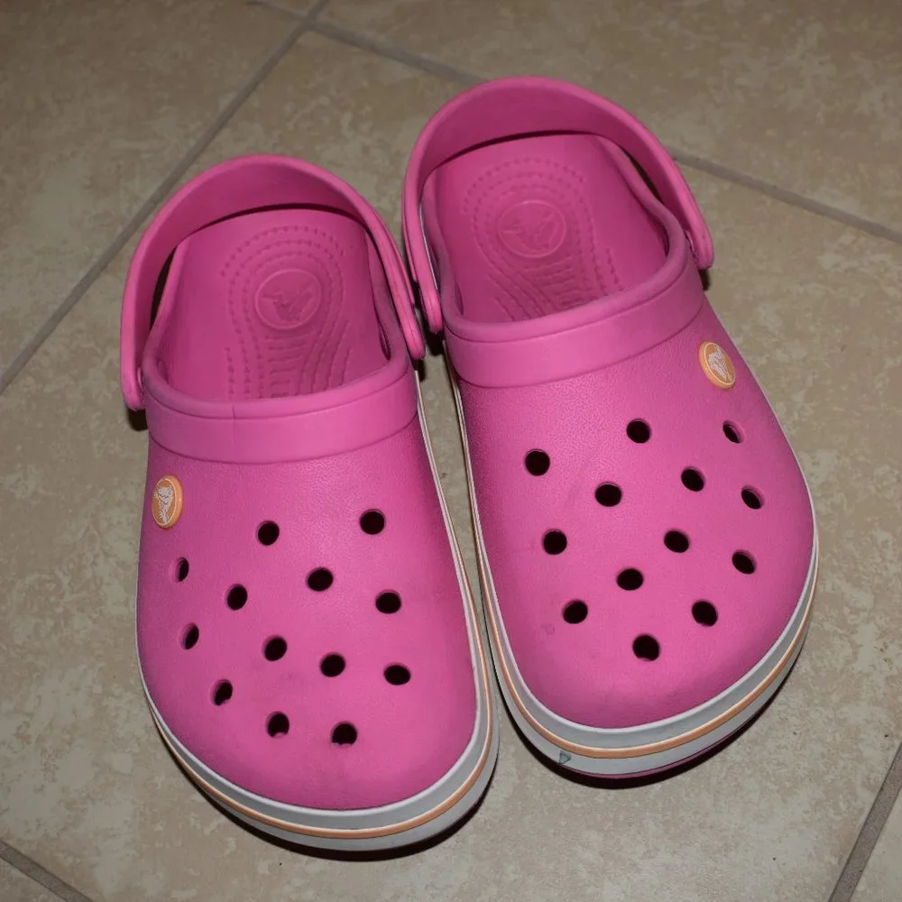 CROCS Platform Shoes Size 4 J - Picture 1 of 5